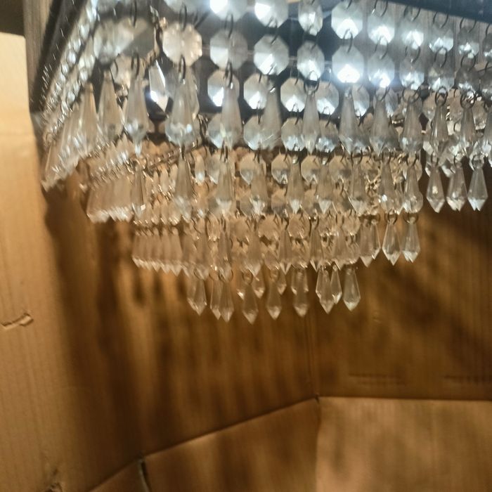 Żyrandol. Lampa wisząca