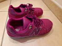 Tenis New Balance rouxos n. 38