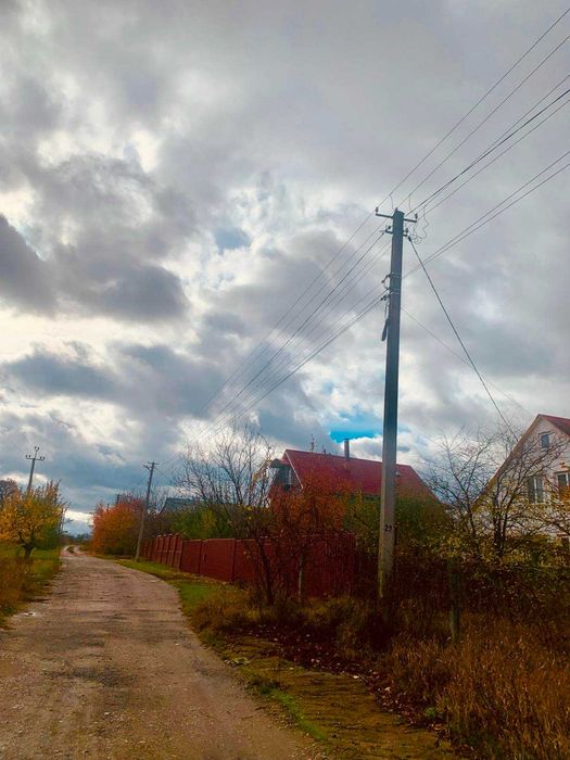 Продам участок под застройку 10 сот. по Житомирской трассе Гуровщина-2