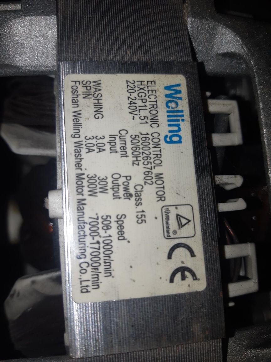 Мотор  помпа indesit witp 82автомат.