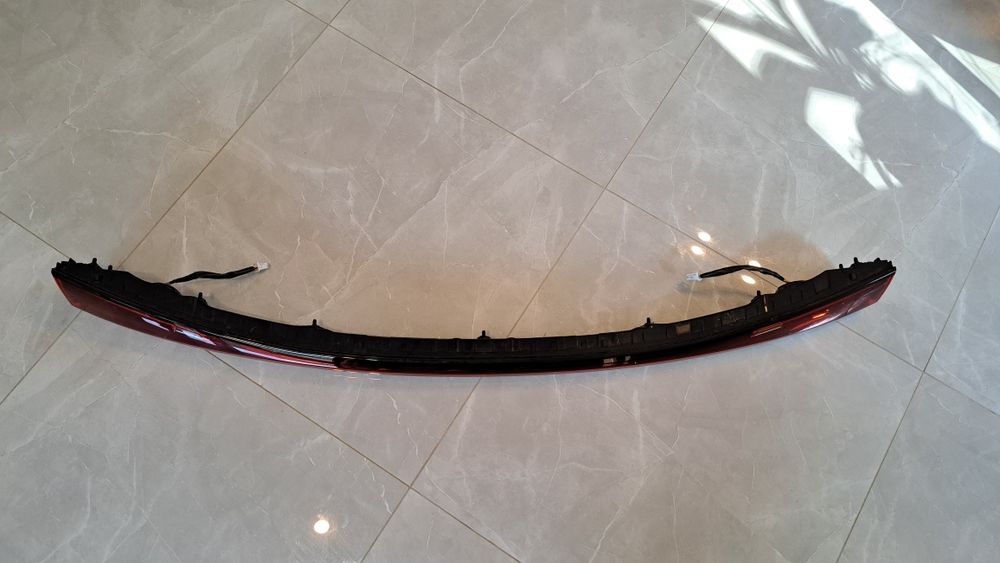 Byd Atto 3 blenda lampa tylnia tył w klape