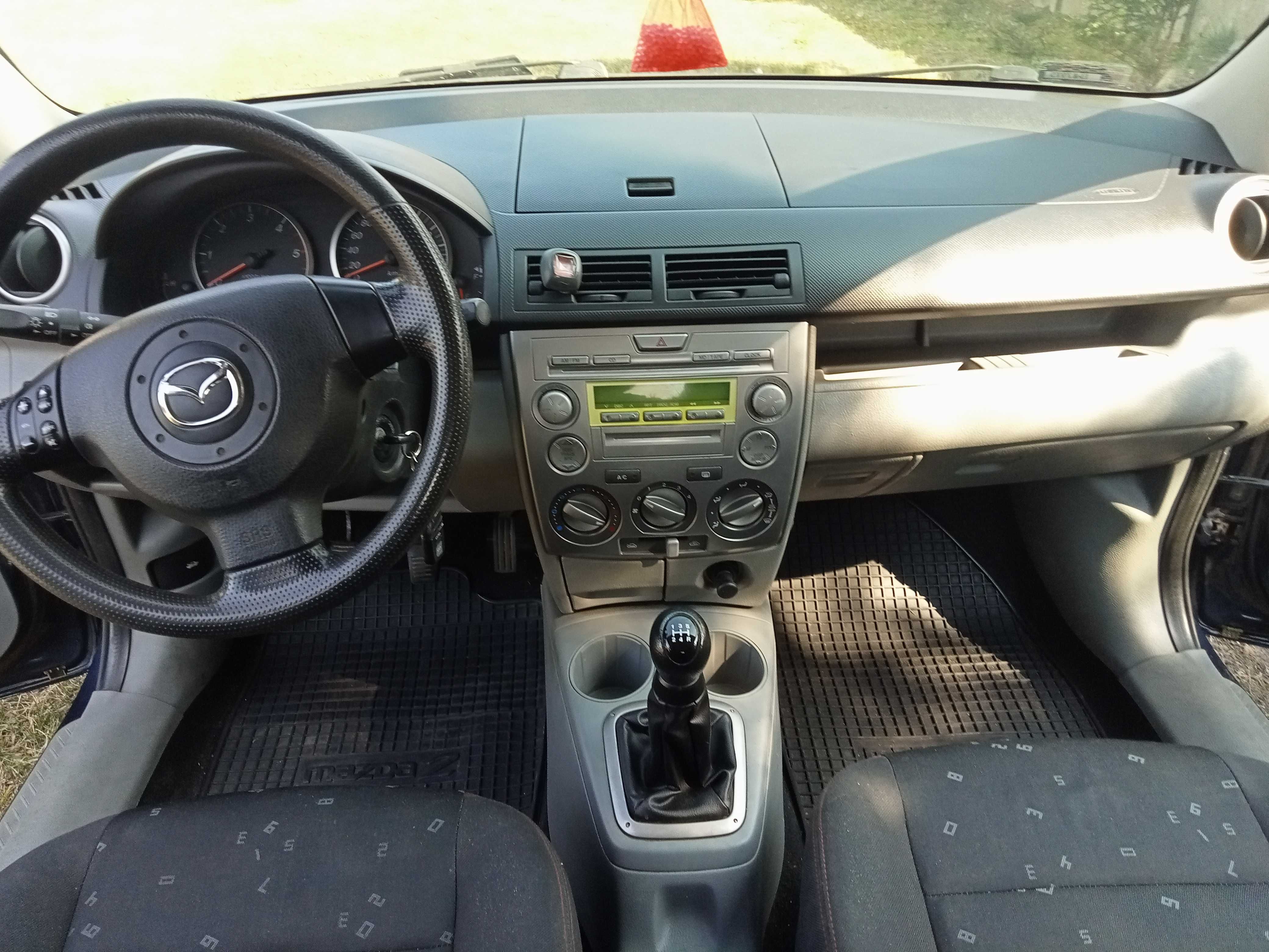 Mazda 2 1.4D. 2003r.