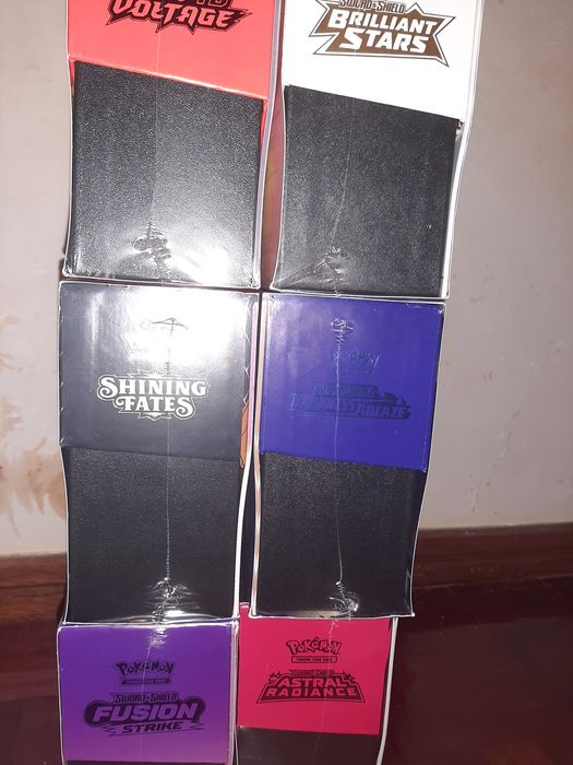 DESCONTO Pokémon Elite trainer box
