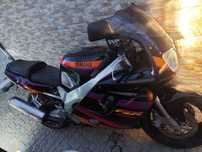 Mota yamaha fzr 600