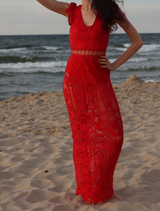 Czerwona ażurowa sukienka, długa Lily rosie girl