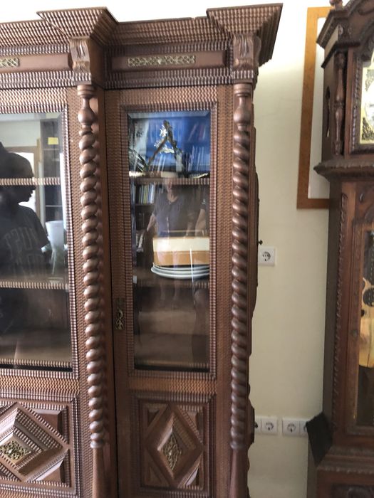 Armário em Pau Santo