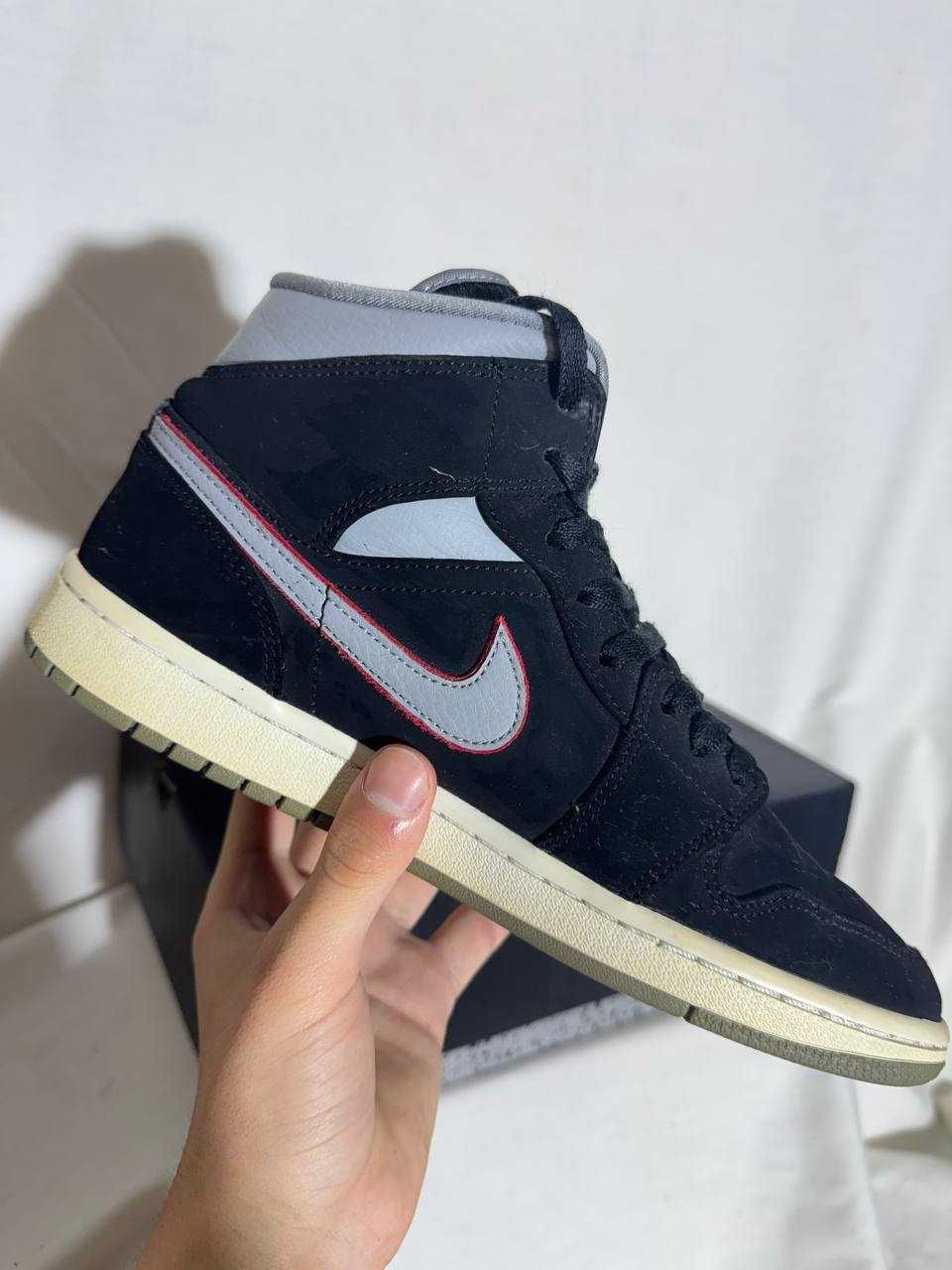 Nike Air Jordan 1 Black Particle Grey Drill Drip Y2k