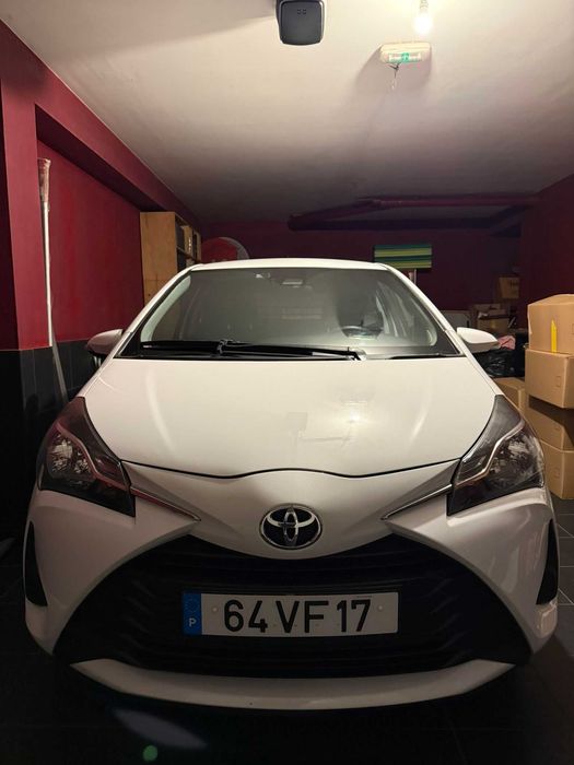 Toyota Yaris 2018 2L IVA Dedutivel