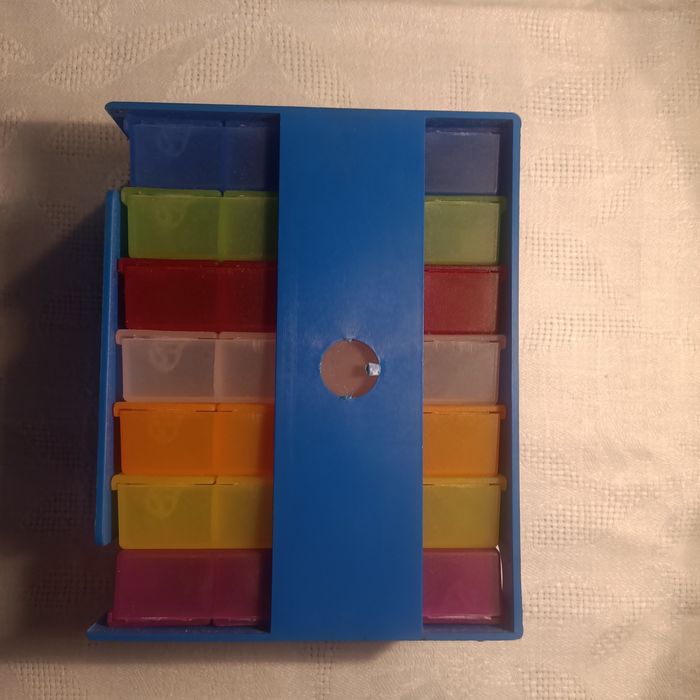 Kasetka na leki, nowa