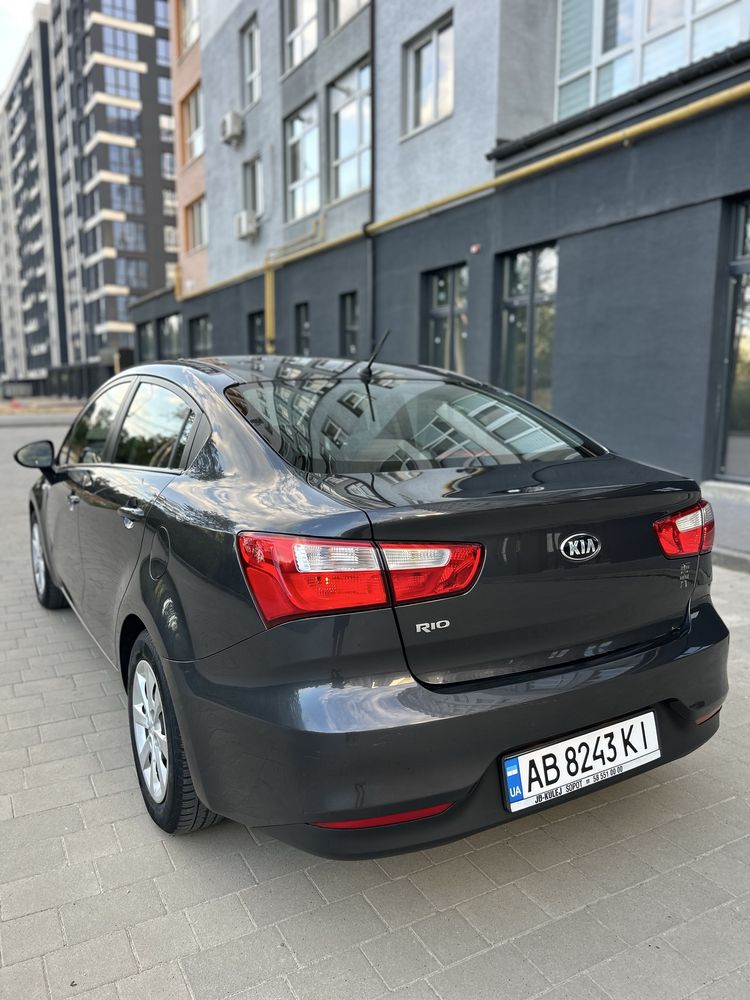 Kia Rio (Кіа Ріо) • 2016 • 1.4 Бензин • Дуже гарний стан