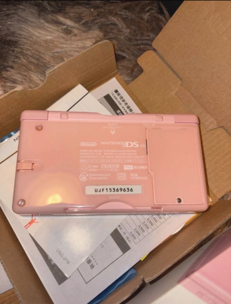 Konsola Nintendo DS Lite