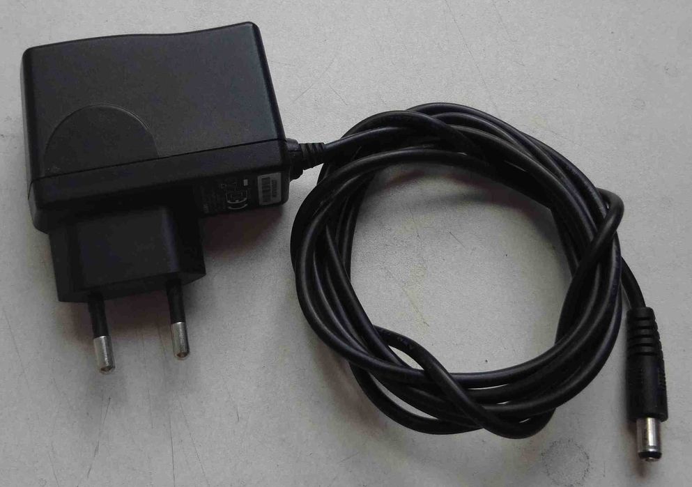Зарядное устройство Huawei 12V 0.5A HW-120050E1W адаптер