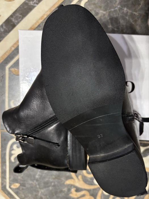 Жіночі осінні черевики