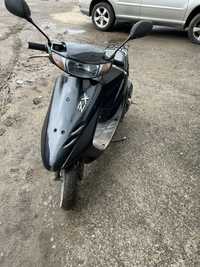 Продам скутер Honda Dio zx35