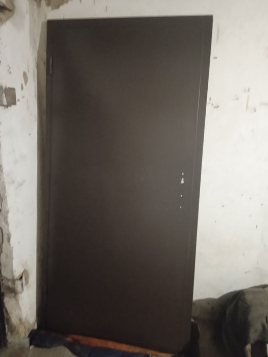 Продам !!! Нові  двері .