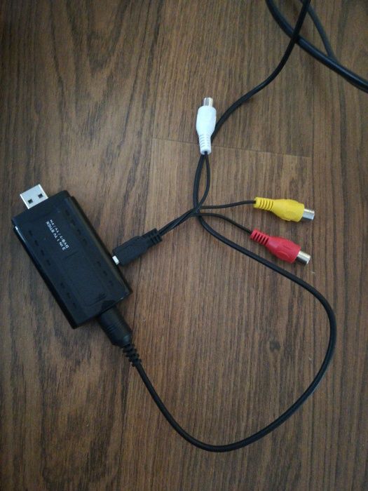 Tuner DVB-T grabber VHS na usb do komputera