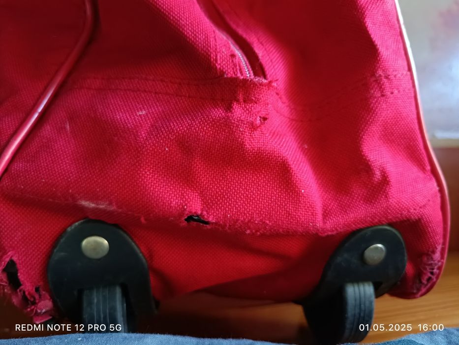 Сумка дорожная на колесах