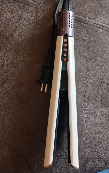 Фен - випрямляч для волосся