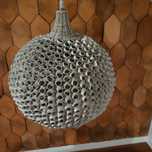 Lampa rattanowa biała