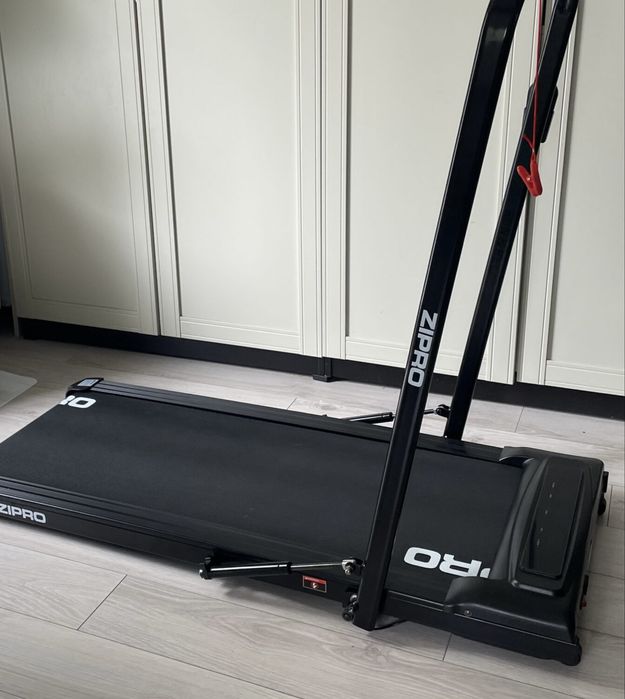 Bieżnia newlite mało używana