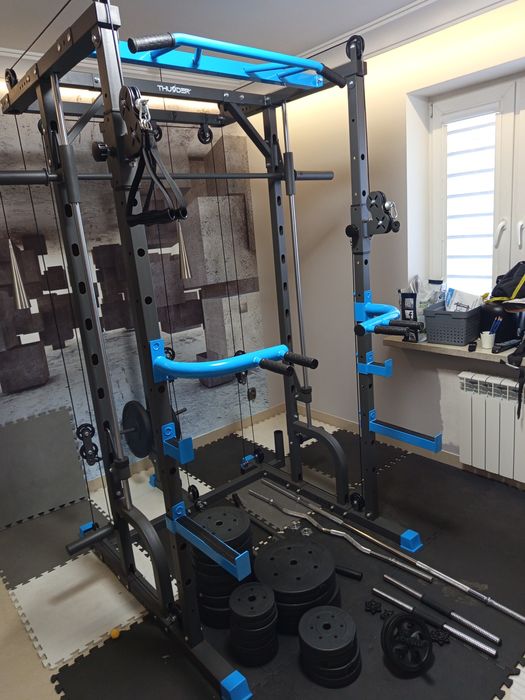 Sprzęt do ćwiczeń , ławeczka , brama , ciężay