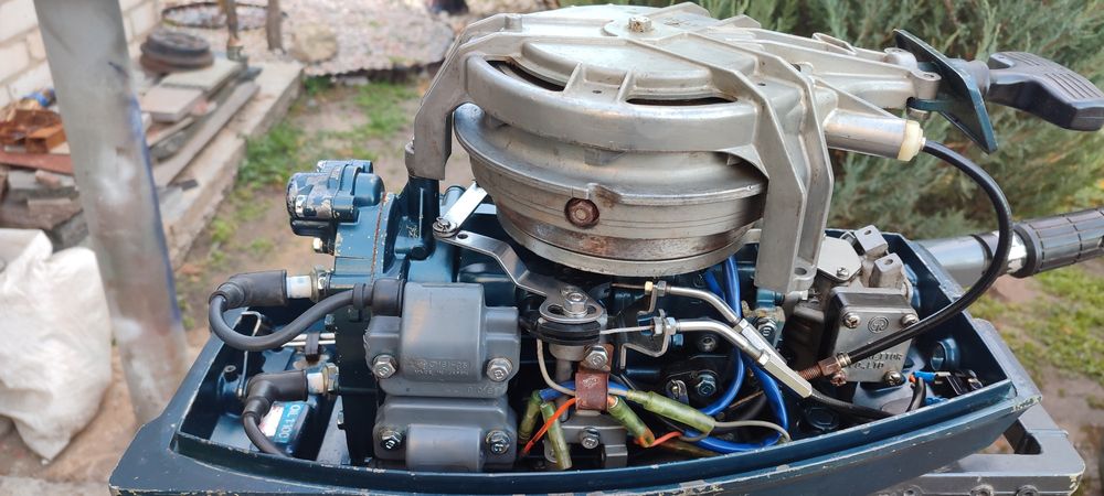 Лодочний мотор двигун Yamaha 8