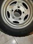 Pneu michelin com jante 205 r16 104T M+S