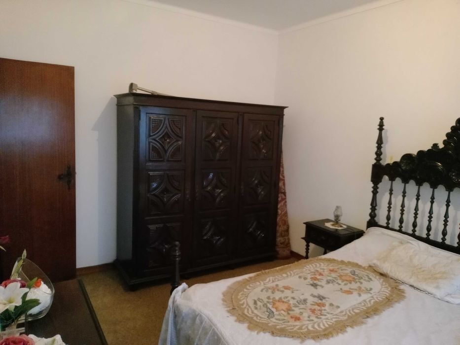 Moradia T4 no centro de Santa Marta de Portuzêlo em Viana do Castelo