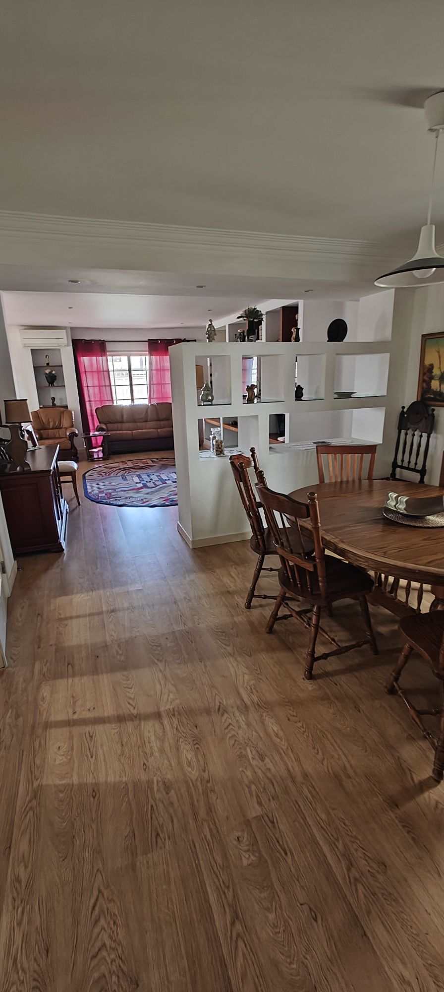 Casa para férias,  aniversários, eventos etc..capacidade 15+ pessoas .
