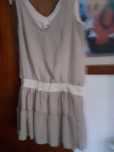 Vestidos e calças usado