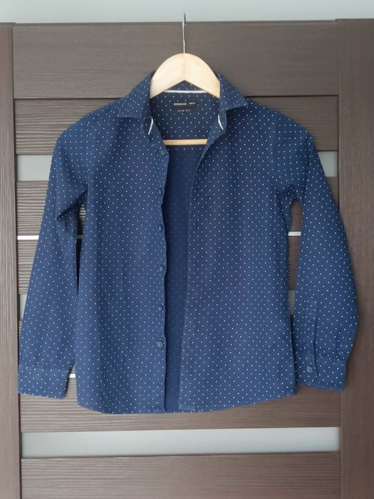 Granatowa koszula Reserved rozmiar 140