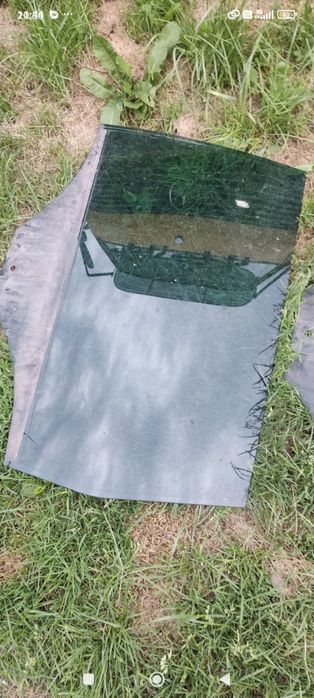 Szyby drzwi prawych lewych przednie tylne Passat B6 kombi sedan