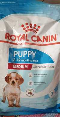 Promocja ROYAL CANIN Medium puppy Junior 5 x 1kg + kocyk polarowy