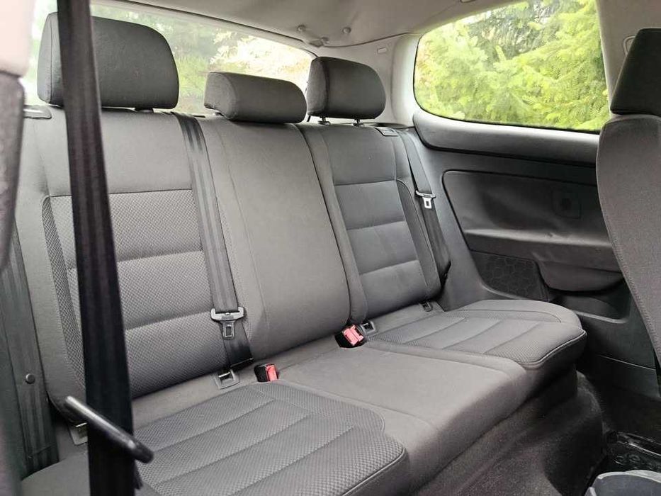 VW GOLF V 1,6 115KM , BOGATA WERSJA , 6 BIEGÓW , Alufelgi