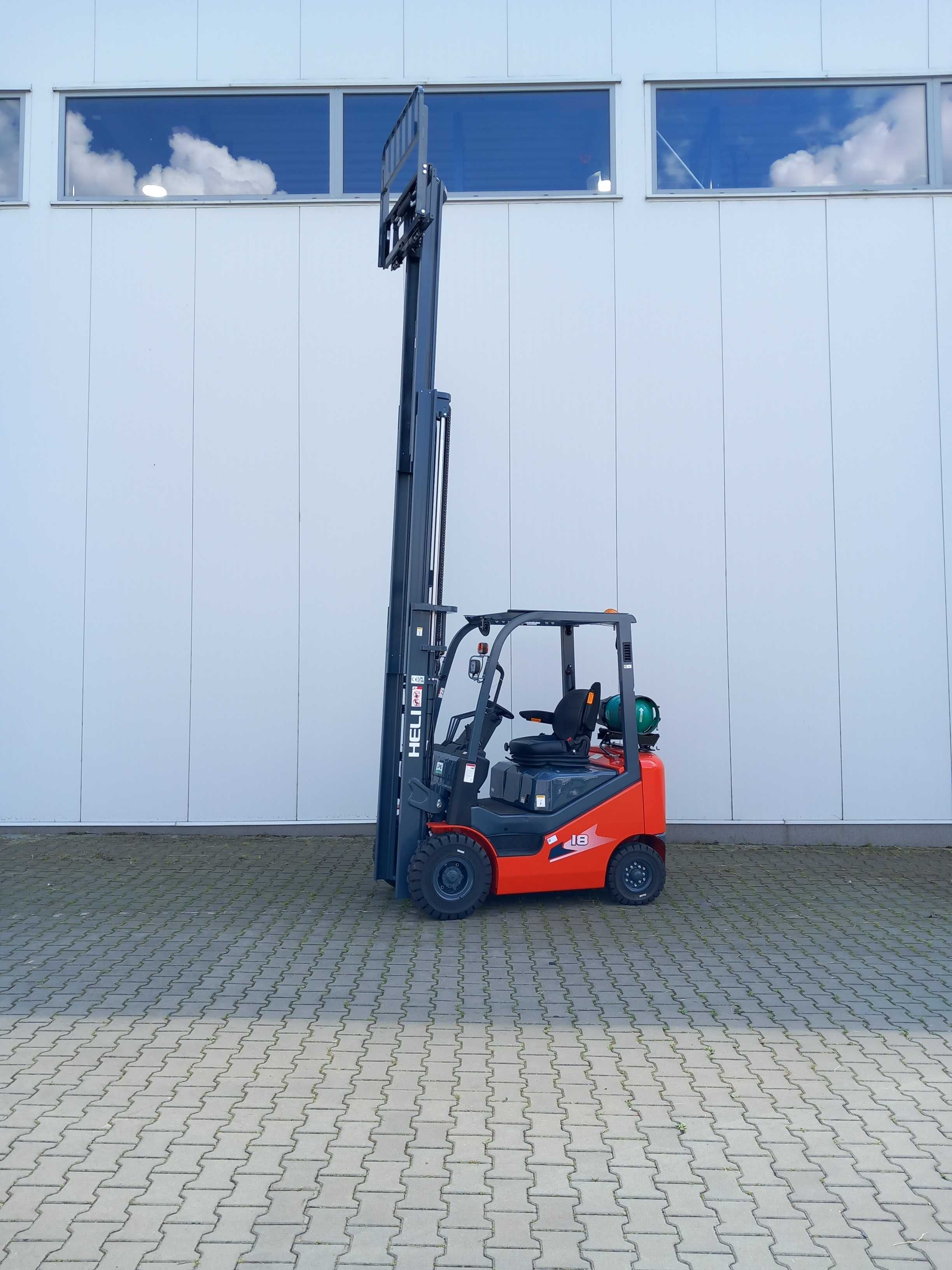 Wózek Widłowy Widlak Heli 1,8T Maszt 4,7 LPG Silnik Kubota 2024-06