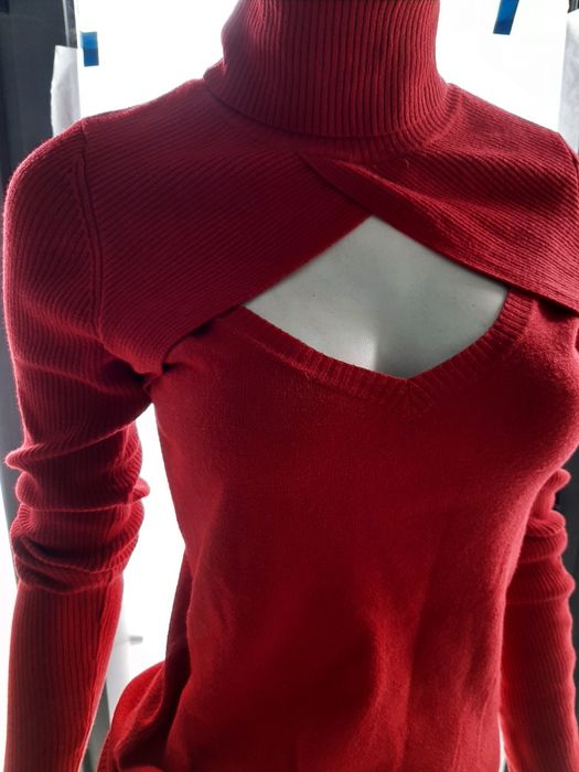 Camisola vermelha nova