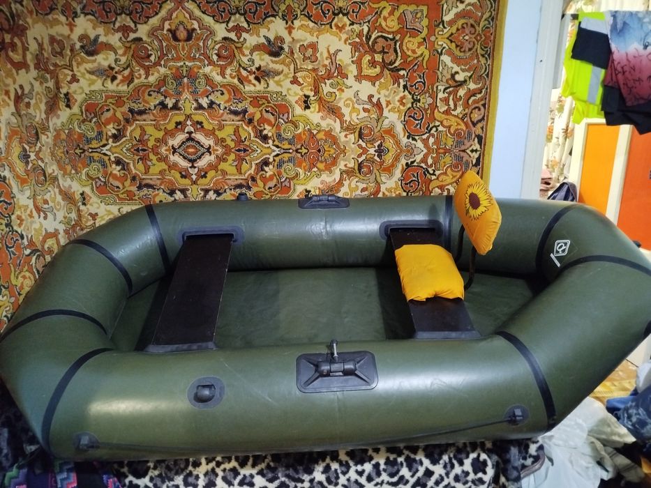 Продам лодку ОМега 245