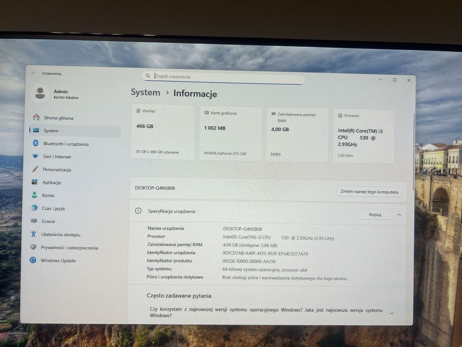 Komputer stacjonarny Intel i3