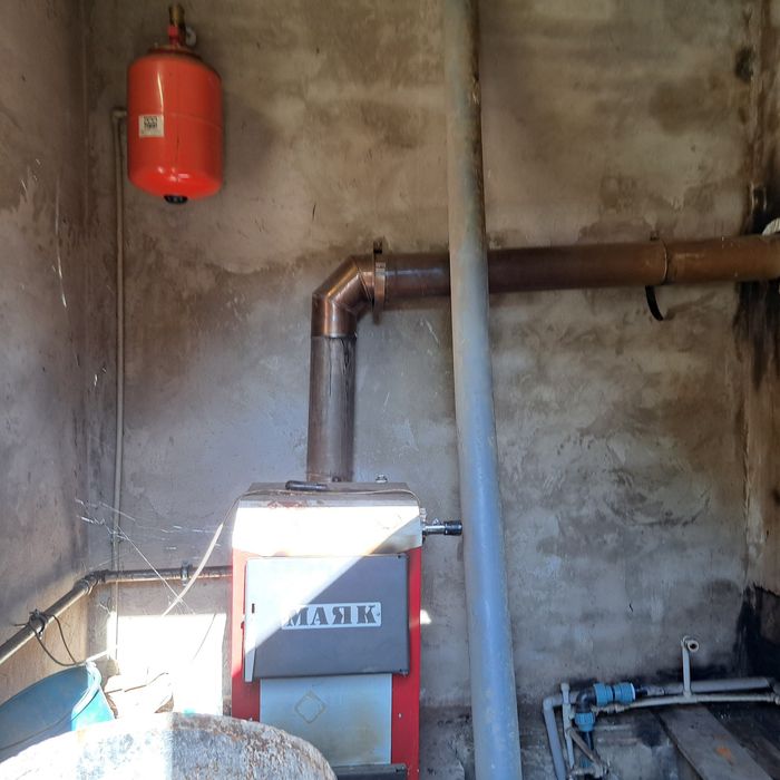 Продаж НАПІВ особняк