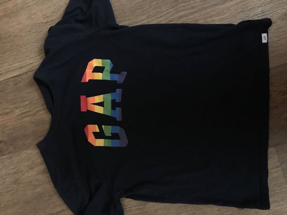 Детская  футболка GAP на мальчика