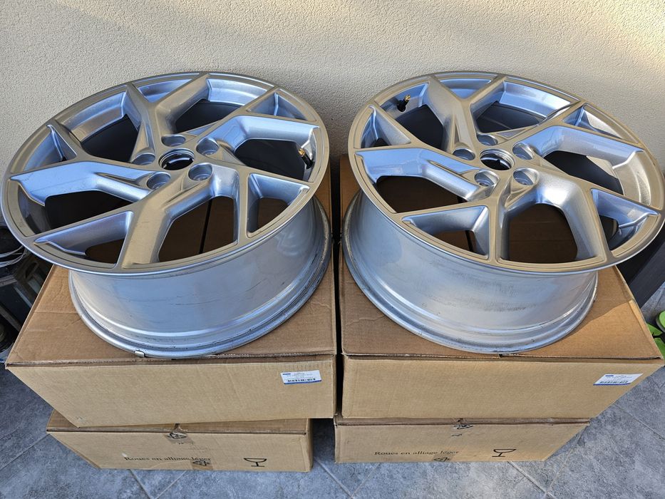 NOWE Felgi Ford 5x108 8Jx18 + TPMS