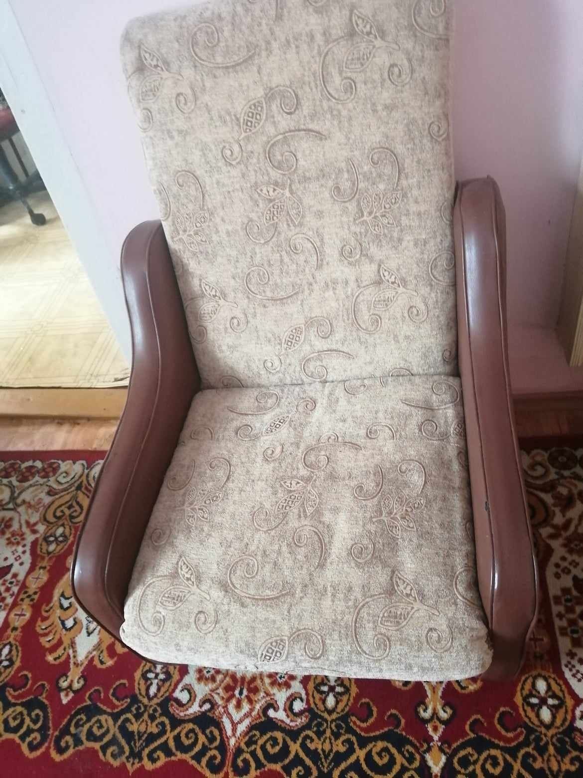 Fotel używany duzy
