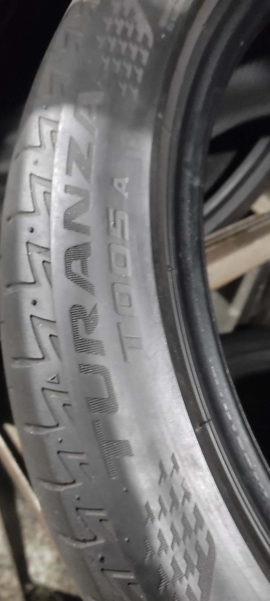 666 Летние шины R18 235/45 Bridgestone