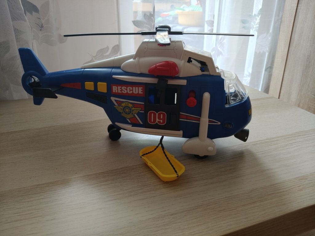 Elektryczny helikopter