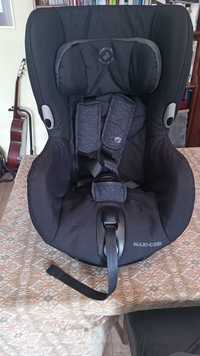 Fotelik samochodowy Maxi-Cosi Axiss Authentic Nomad Black 9-18Kg Fix