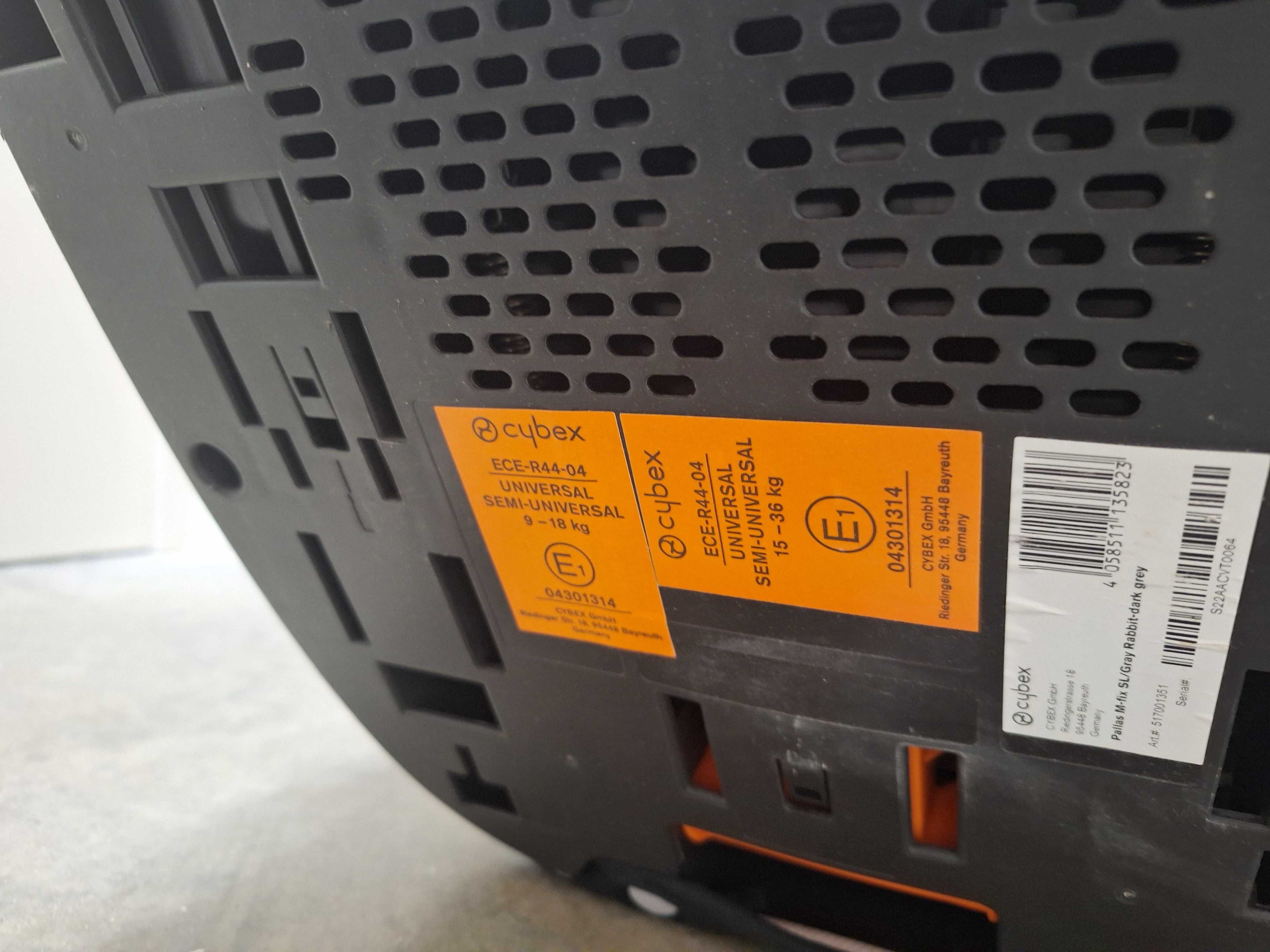 Cadeira Cybex II e III (9a 36kg) Isofix