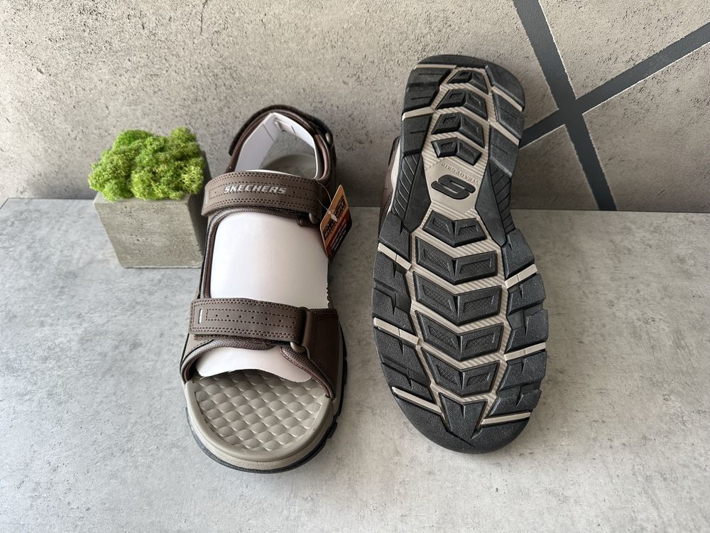 розмір 48 чоловічі босоніжкі сандаліі Skechers оригінал