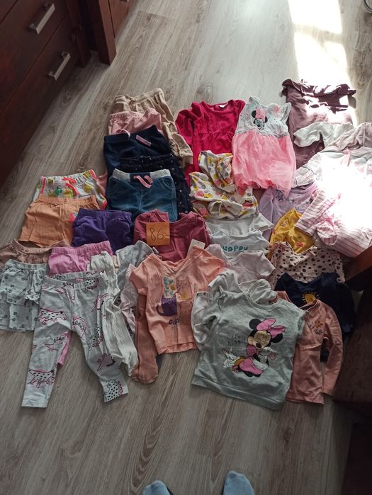Paka ubrań 86 bdb stan
