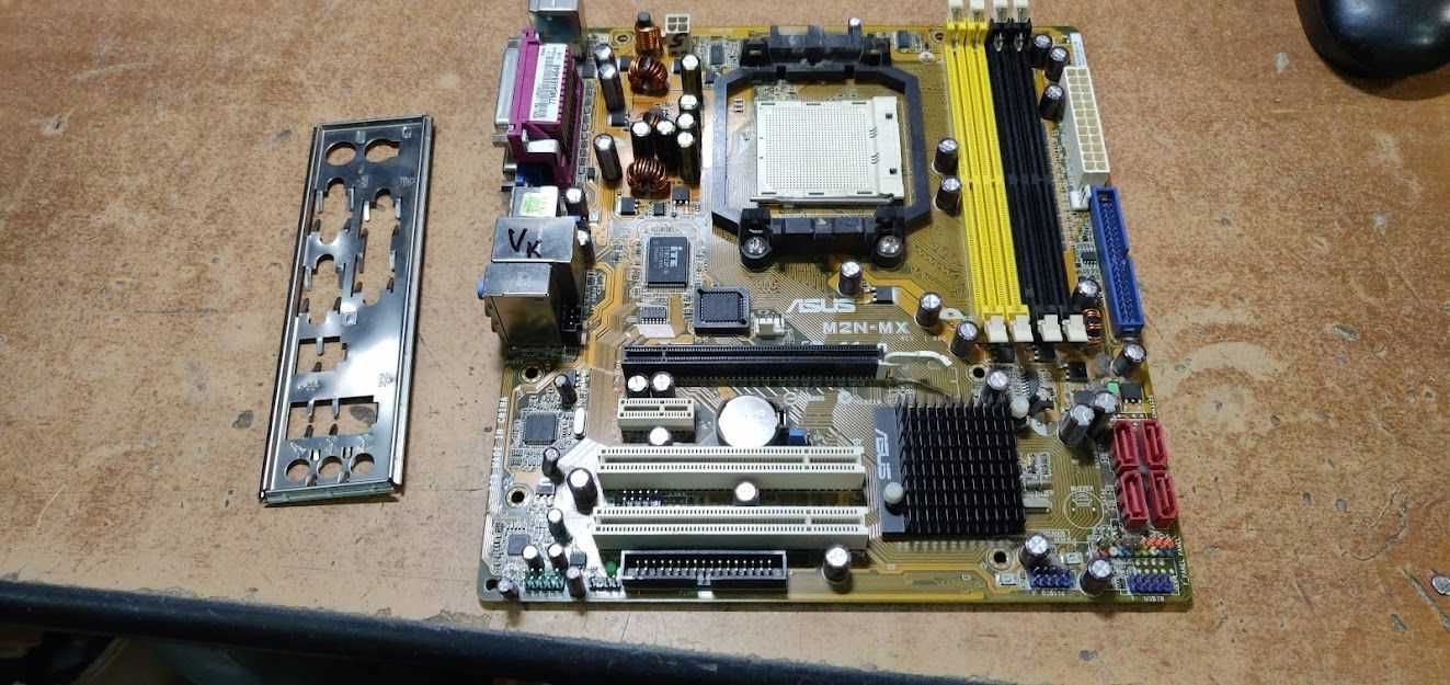 Материнская плата сокет socket lga 775 1155 AM2 AM3 FM1 под DDR2 DDR3