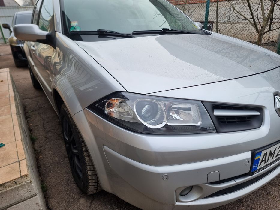 Встановлення лінз, відновлення фар